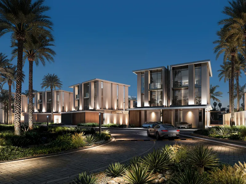 The houses at the water's edge